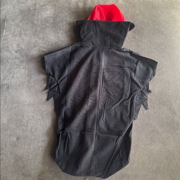 Baby Infant Little Vampire Halloween Costume Red & Black NO FEET 0-9 Months NWT - Picture 7 of 11